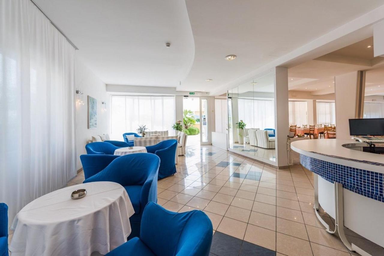 Hotel Alda Червия Экстерьер фото